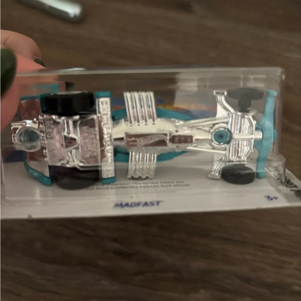 Hot Wheels‎ Madfast Treasure Hunt (TH)